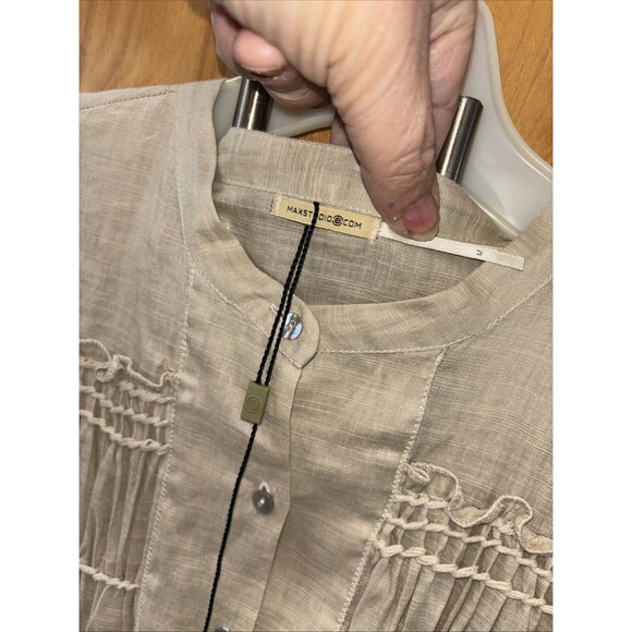 Max Studio Linen Ramie Blend Tunic top M Short Sleeve Smocked Button Khaki Brown - Picture 2 of 16